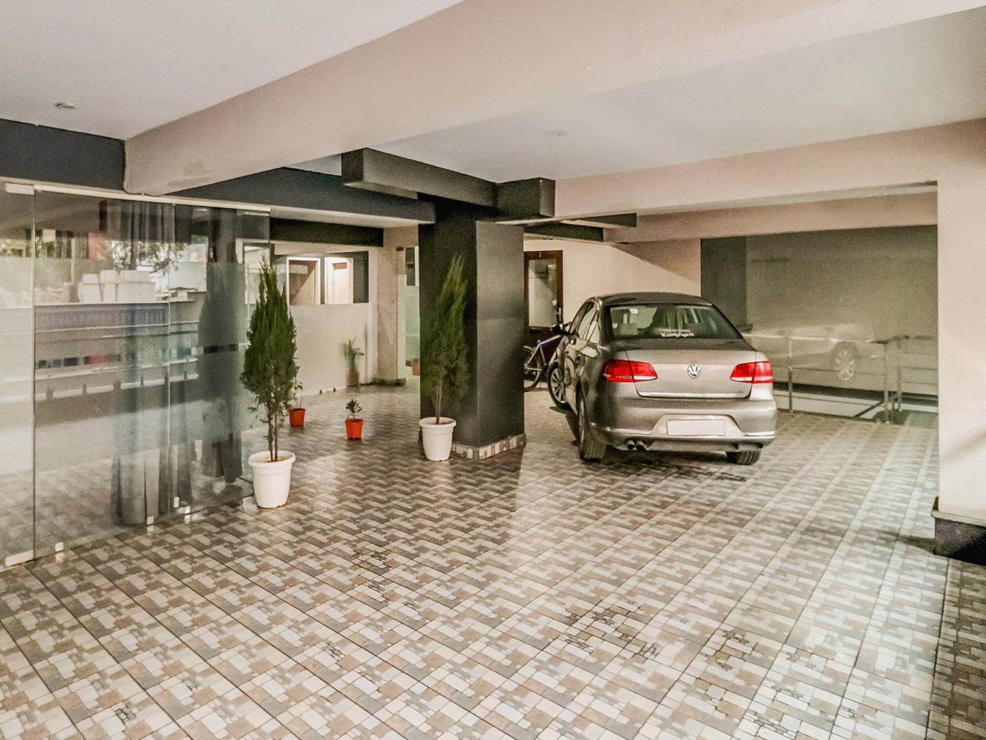 Townhouse Skylight Near Medanta Hospital Gurgaon Exterior foto